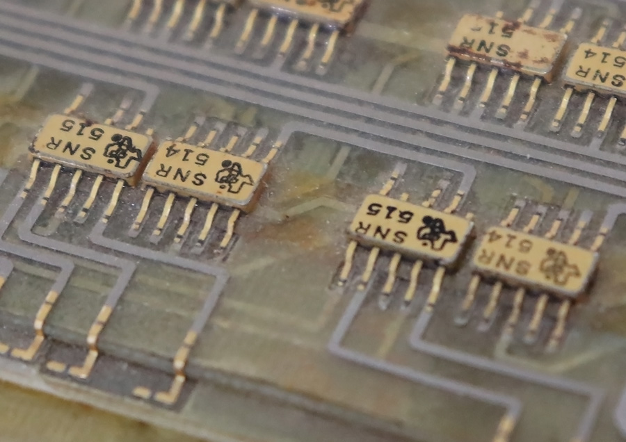 Texas Instruments SN515 Integrated Circuit