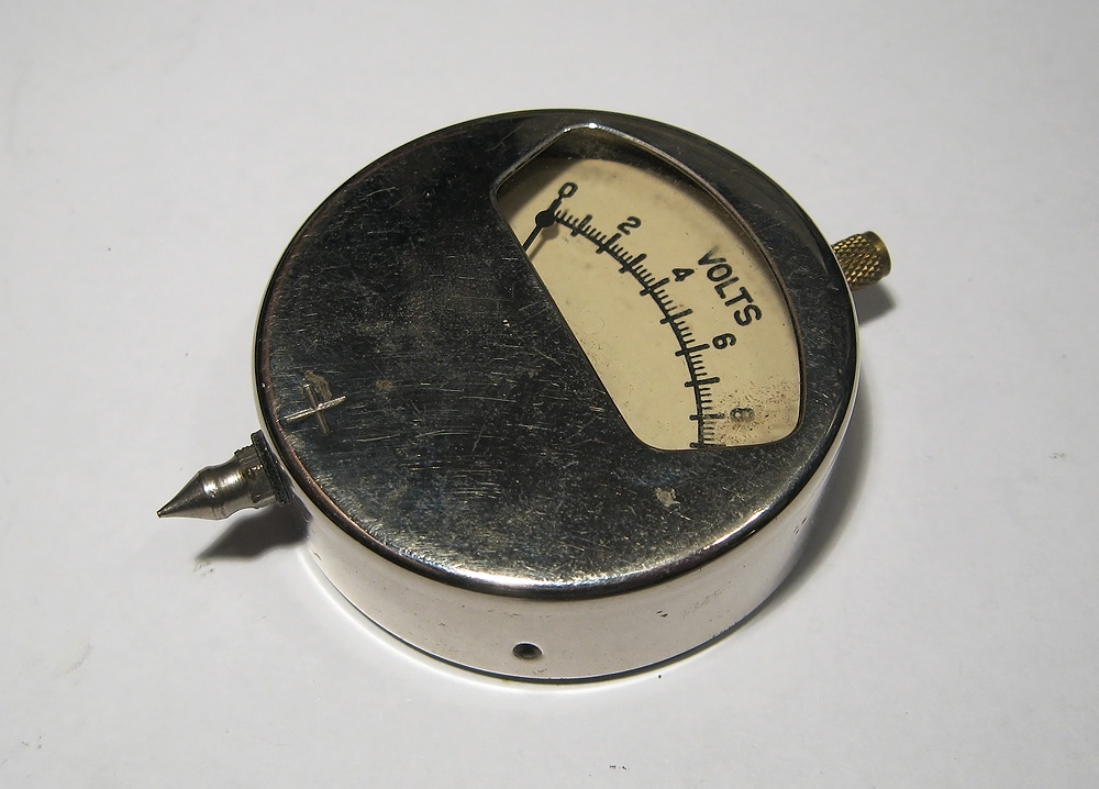 Sterling Pocket Voltmeter