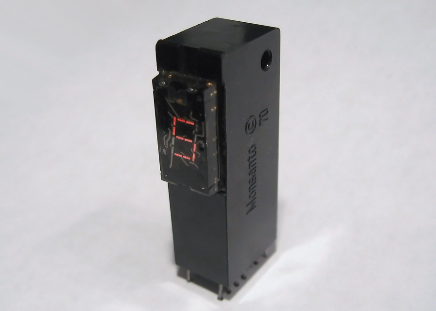 Monsanto MDA100 LED Display